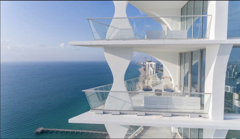 featured image for story, Sunny Isles - Jade Signature Majestic