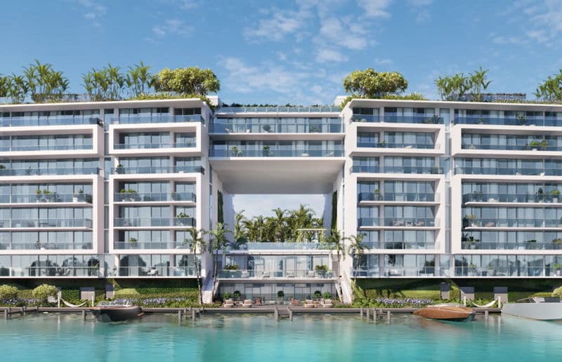 featured image for story, La Baia - Bay Harbor